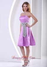 Lavender Sequined Satin Knee-length Prom Dama Dresses