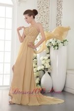 Gold Slit Appliques Ruch Brush Train Prom / Graduation Dress