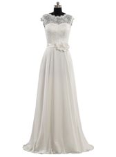 Trendy White Tulle Zipper Wedding Dress Sleeveless With Train Chapel Train Appliques