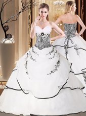 Organza Sweetheart Sleeveless Sweep Train Lace Up Embroidery Quinceanera Dress in White