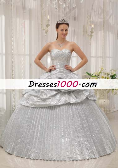 Pleated Silver Sweetheart Floor-length Strapless Quinceanera Dress