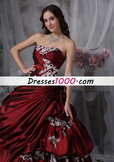 Appliques Burgundy Strapless Ruched Taffeta Quinceanera Dress