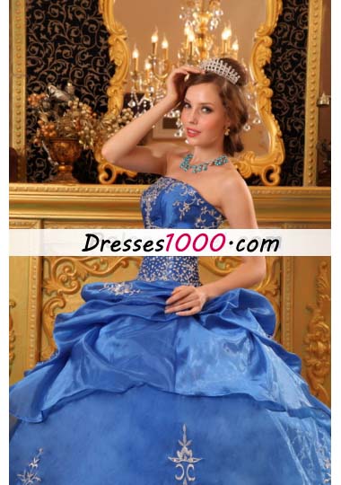 Appliques Blue Strapless Organza Beading Quinceanera Dress