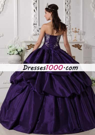 Strapless Purple Ruched Taffeta Embroidery Quinceanera Dress