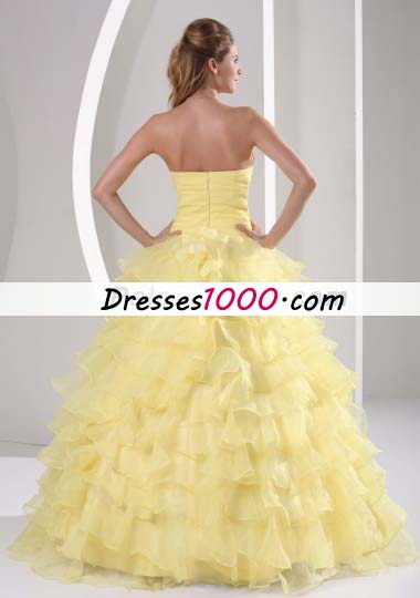 Light Yellow Ruffles Appliques Quinceanera Gowns