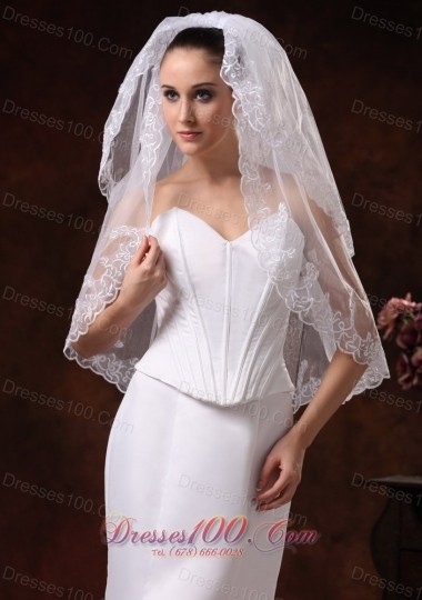 Two-tier Graceful Wedding Veils Embroidery