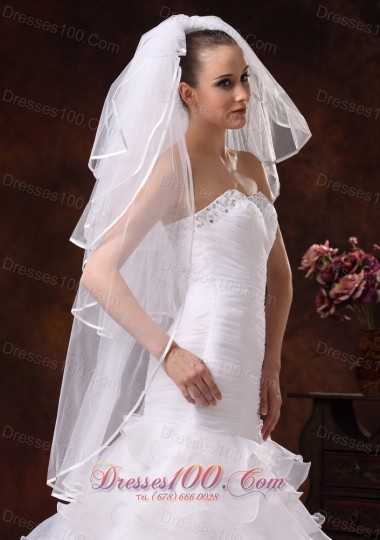 Wedding Party Veils in Four-tier Organza with Pearl Trim