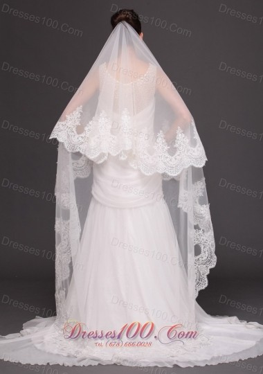 Lace Applique One-tiered Cathedral Tulle Wedding Veil