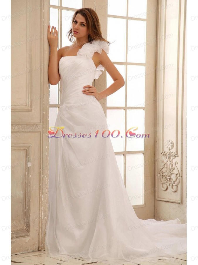 One Shoulder Weding Dress Hand Made Flowers and Ruch