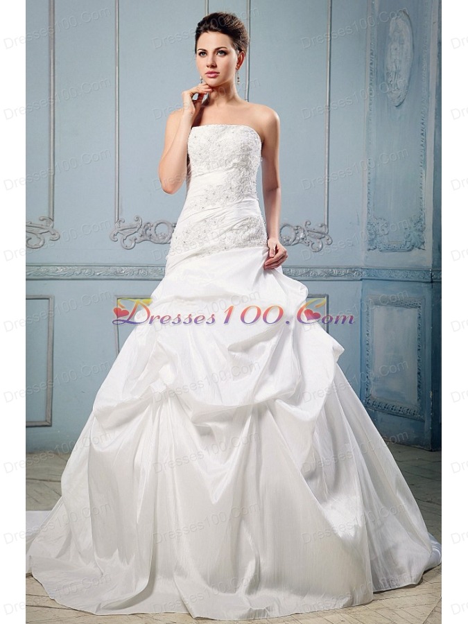 A-line Wedding Dress With Pick-ups and Appliques
