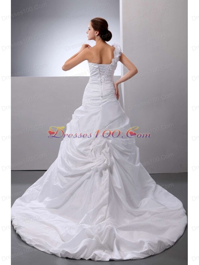 A-line Pick-ups Wedding Gown With One Shoulder Train