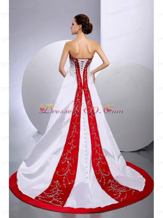 2013 Wedding Dress Embroidery Beading A-line Chapel