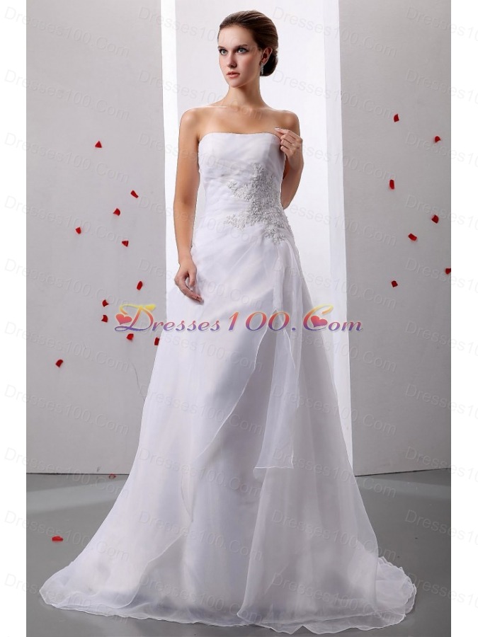 Appliques A-Line Bridal Wedding dress Brush Train