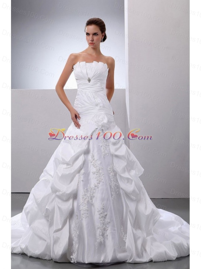 Pick-ups Appliques A-Line Taffeta Strapless Wedding Dress