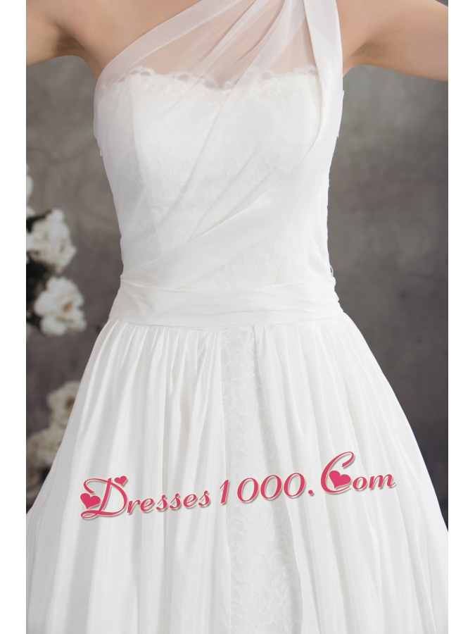 A-line One Shoulder Ruching Lace Court Train Wedding Dress