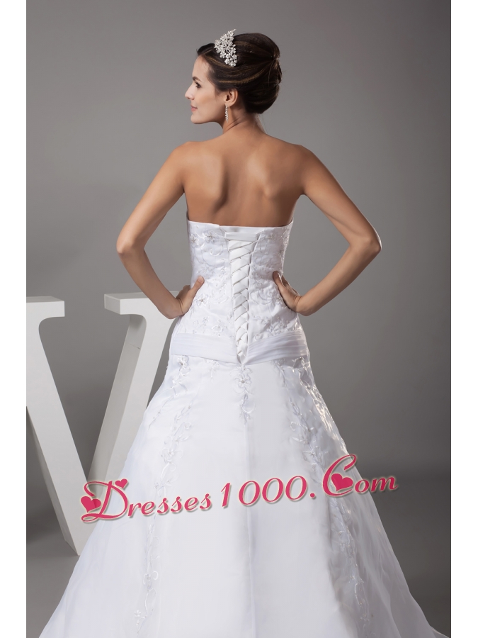 A-line Strapless Court Train Appliques Wedding Dress