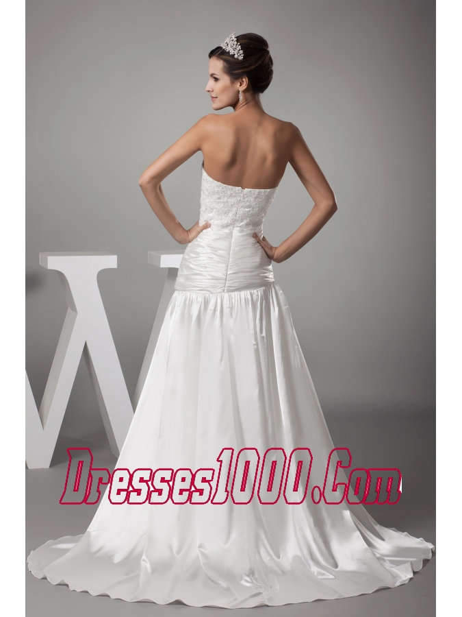 A-line Sweetheart Court Train Appliques Wedding Dress