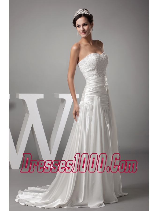 A-line Sweetheart Court Train Appliques Wedding Dress