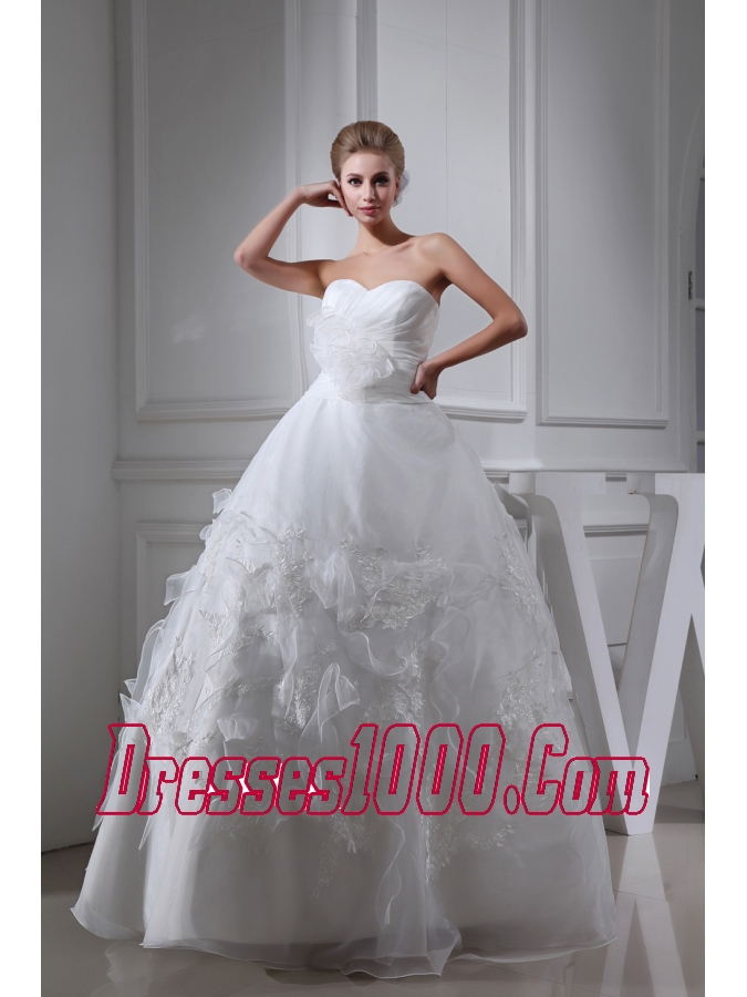 Appliques Ruching Sweetheart Ball Gown Wedding Dress
