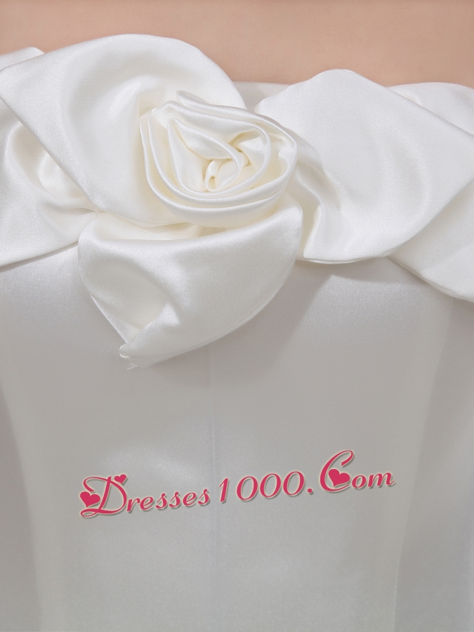 Hand Made Flowers A-line Chapel Train Strapless Wedding Dress