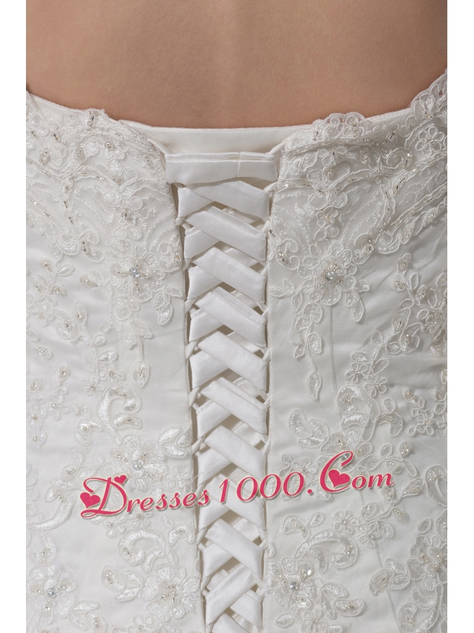 Lace Strapless A-line / Princess Wedding Dress With Brush Train