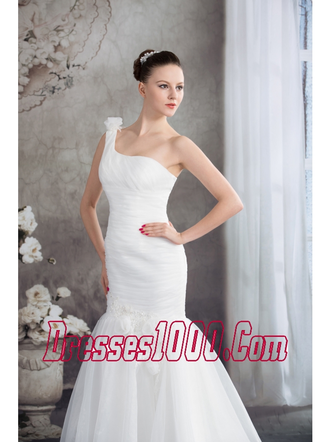 One Shoulder Mermaid Ruching Hand Made Flowers Wedding Dress