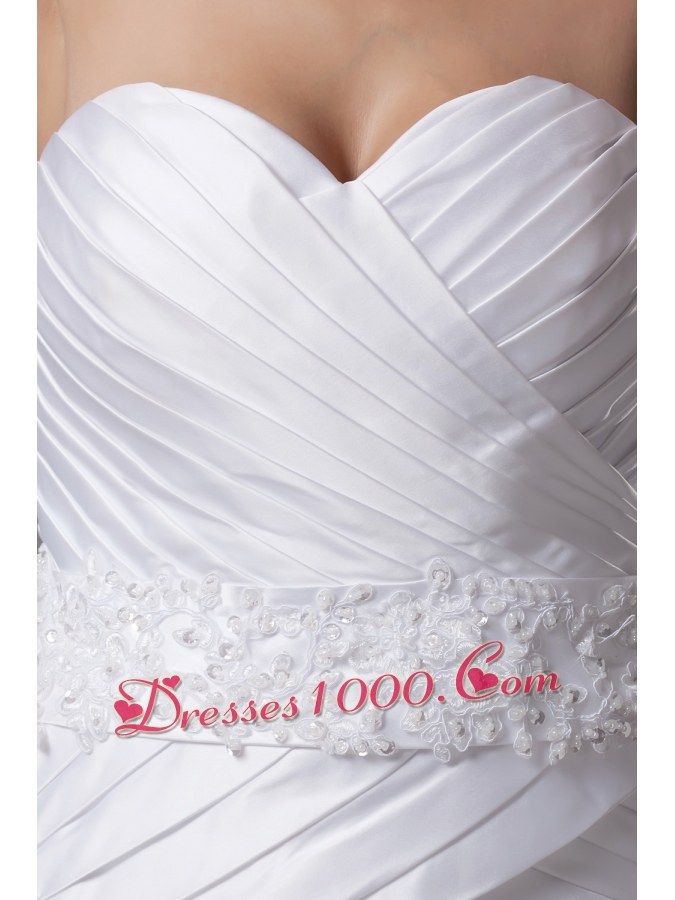 Sweetheart Appliques Designer A-line / Princess Wedding Dress