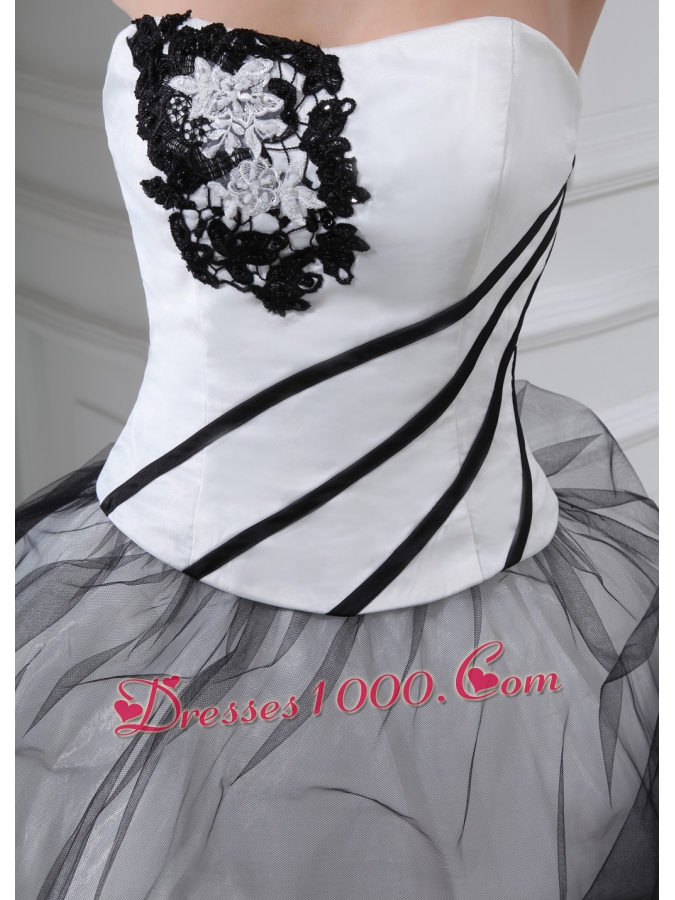 White and Black Appliques Ball Gown Strapless Chapel Train Wedding Dress