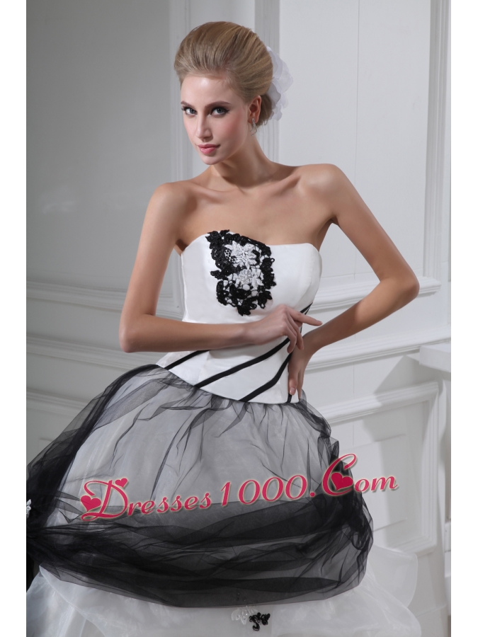 White and Black Appliques Ball Gown Strapless Chapel Train Wedding Dress