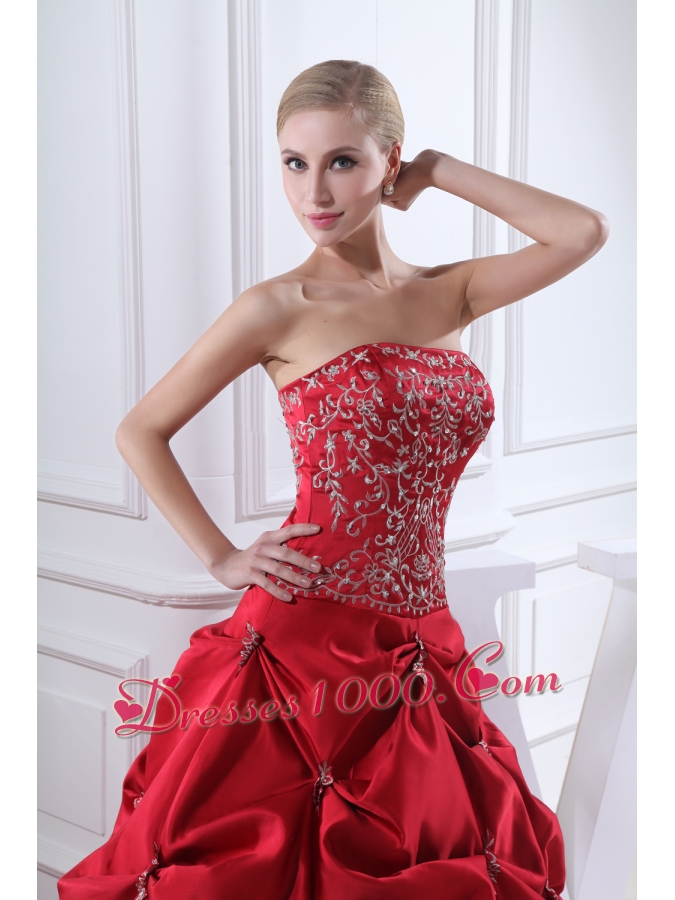 Wine Red Embroidery Pick-ups Chapel Train Ball Gown Wedding Dress