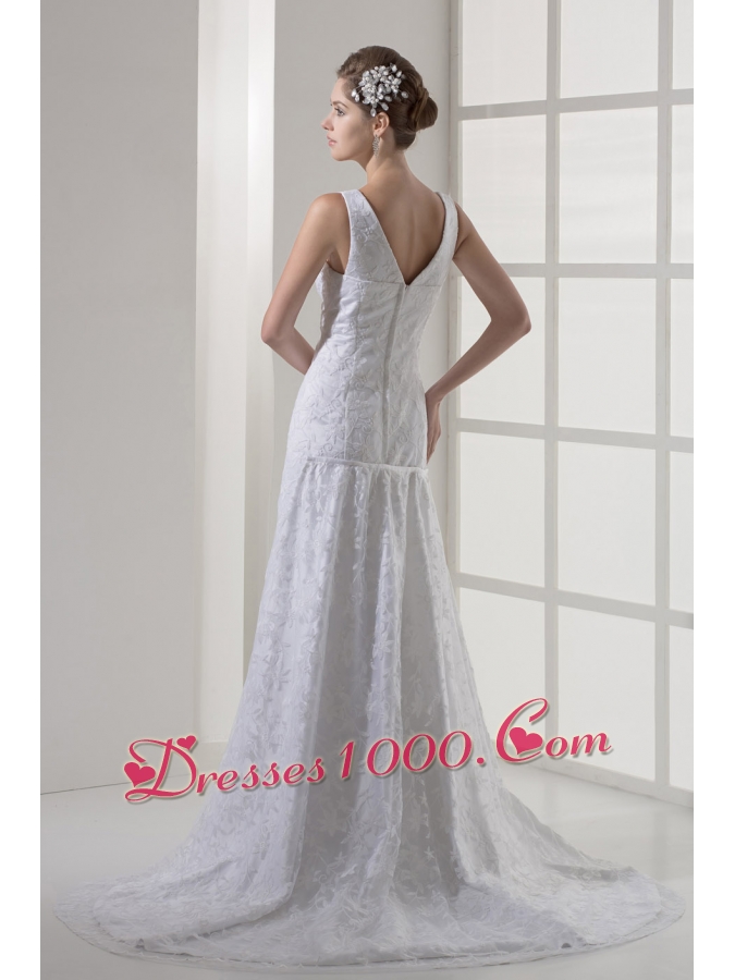 2013 Square Neck Lace Wedding Dress With Court Train