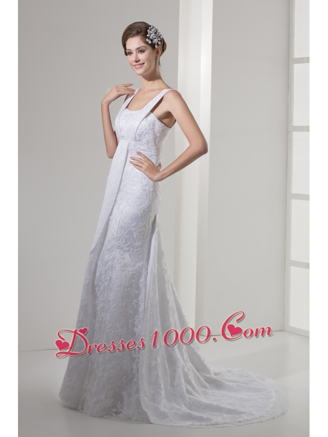 2013 Square Neck Lace Wedding Dress With Court Train