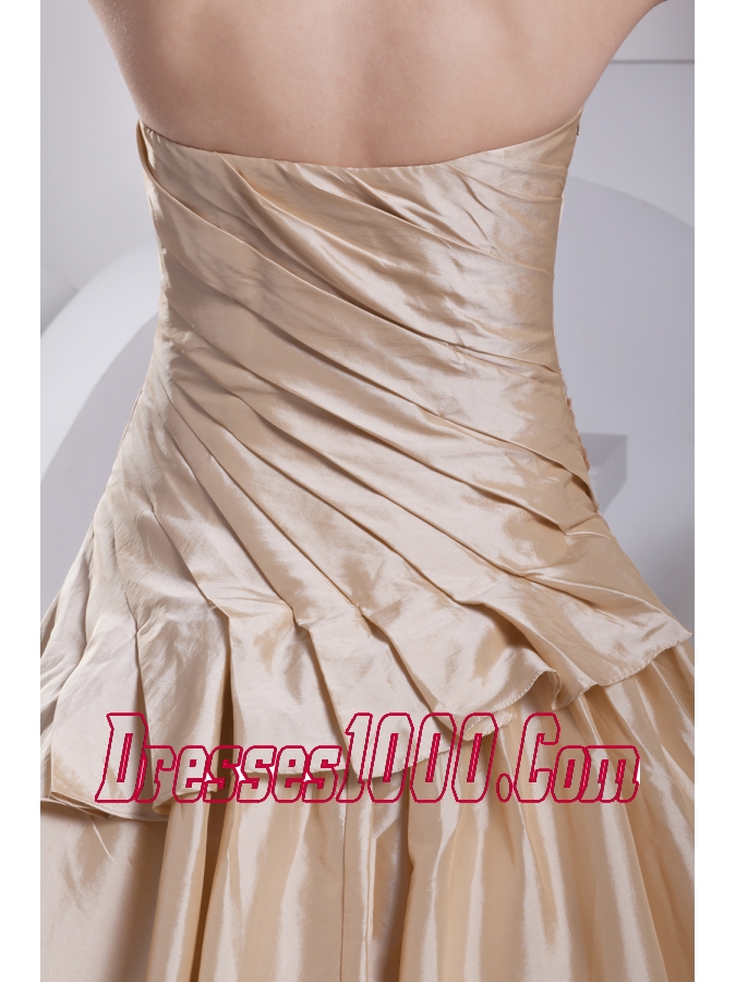 Appliques A-Line Strapless Chapel Train Wedding Dress with Champagne