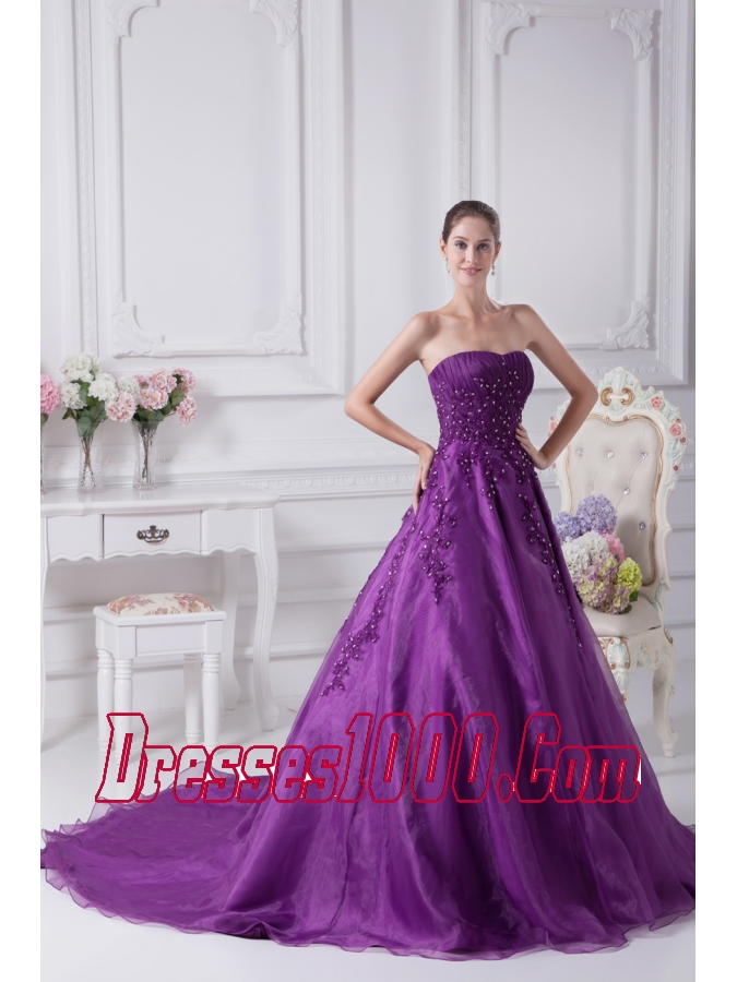 Appliques Sweetheart A-Line Chapel Train Wedding Dress in Purple