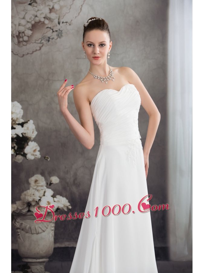 Empire Sweetheart Court Train Appliques Wedding Dress
