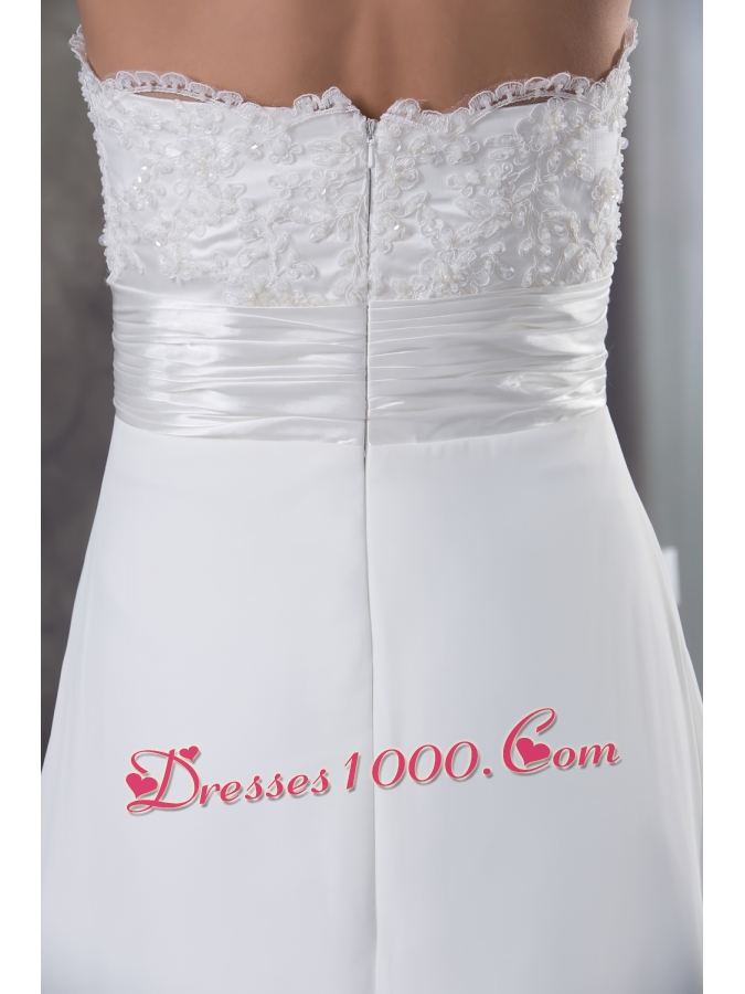 Lace Wedding Dress With Sweetheart A-line Brush Train