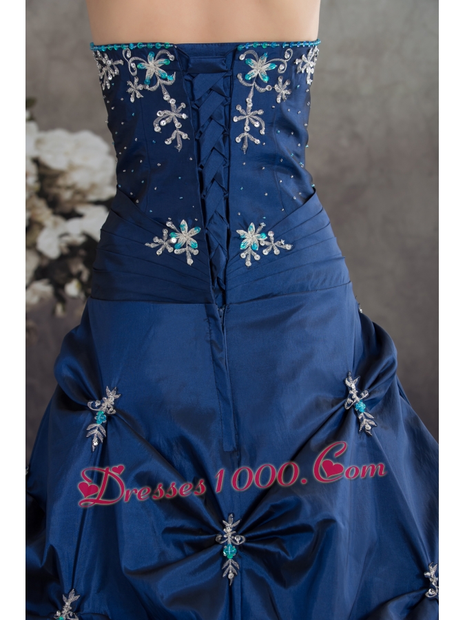 Navy Blue Halter Top Beading Appliques A-line Quinceanera Dress