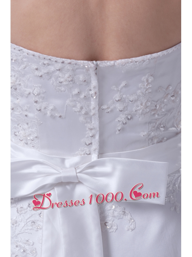 Perfect Sweetheart Court Train Sequins Wedding Dress