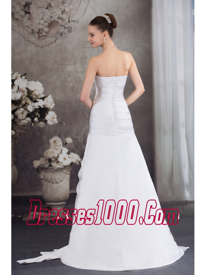 Sweetheart A-line Brush Train Pleat Wedding Dress