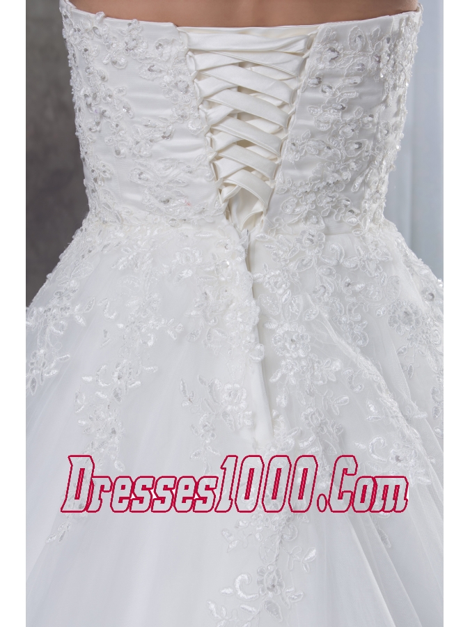 A-line Sweetheart Appliques Tulle Wedding Dress