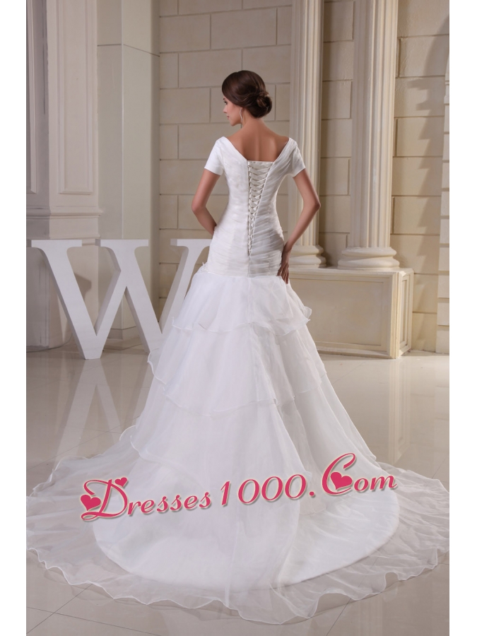 Appliques and Ruching V-neck Short Sleeves Wedding Dress
