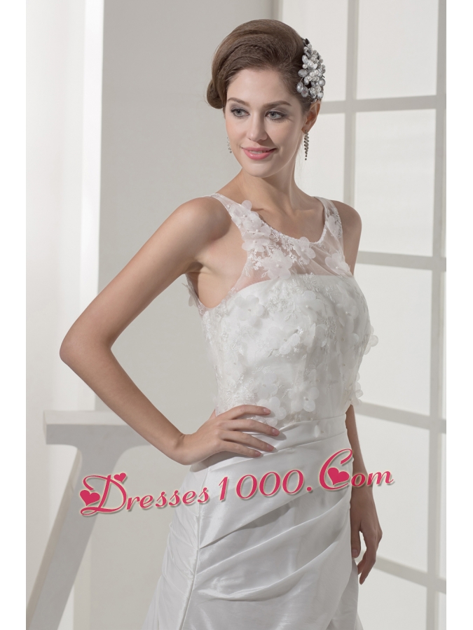 Appliques Court Train Scoop Neck Wedding Dress