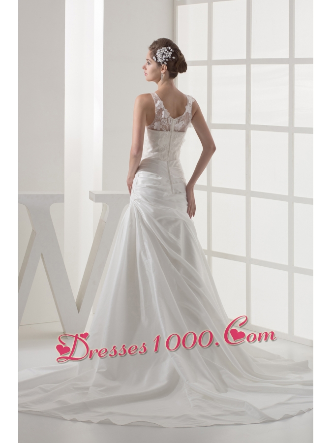 Appliques Court Train Scoop Neck Wedding Dress