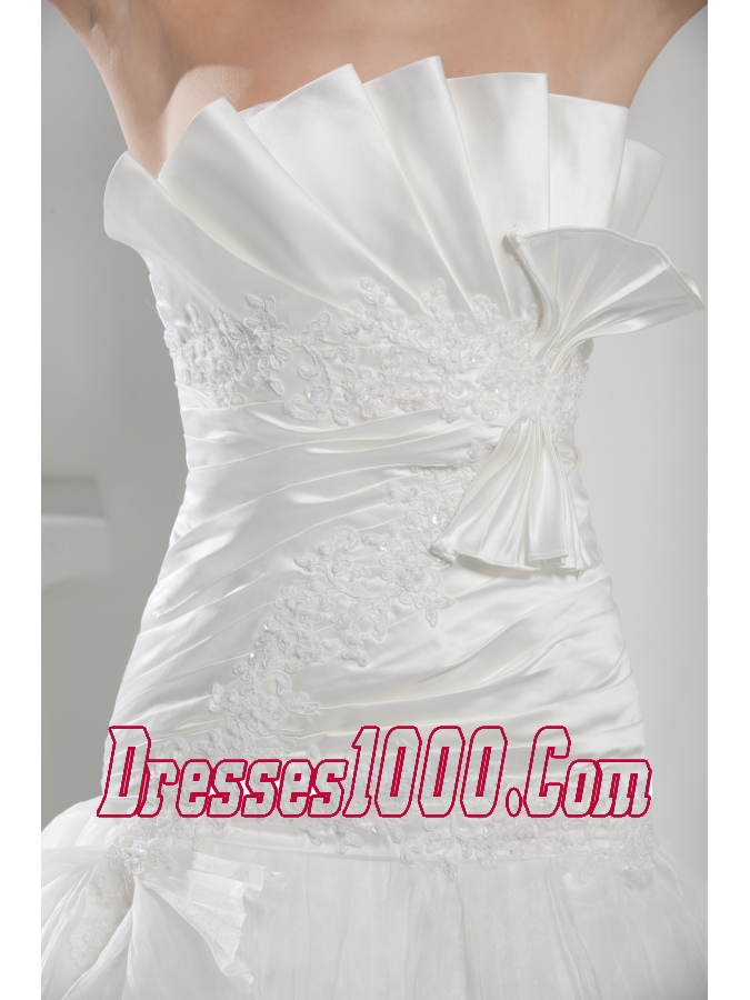 Appliques Pleats Strapless A-line Court Train Ruffled Layers Wedding Dress