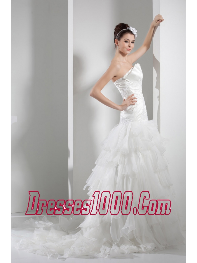 Appliques Pleats Strapless A-line Court Train Ruffled Layers Wedding Dress