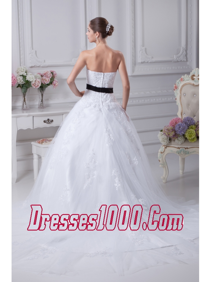 Appliques Sweetheart Court Train A-Line Wedding Dress