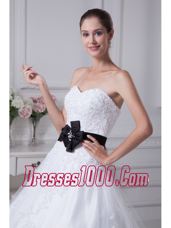 Appliques Sweetheart Court Train A-Line Wedding Dress