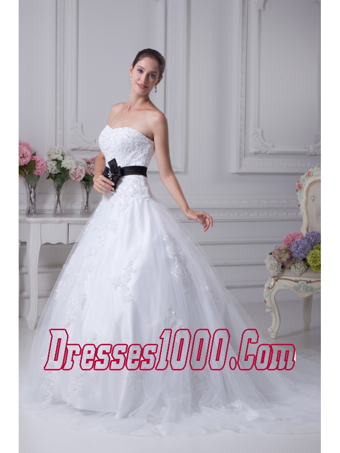 Appliques Sweetheart Court Train A-Line Wedding Dress