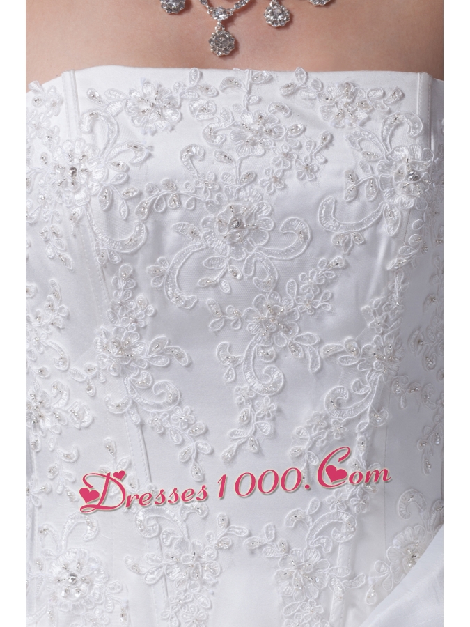 Appliques With Beading Strapless Pick-ups Wedding Dress