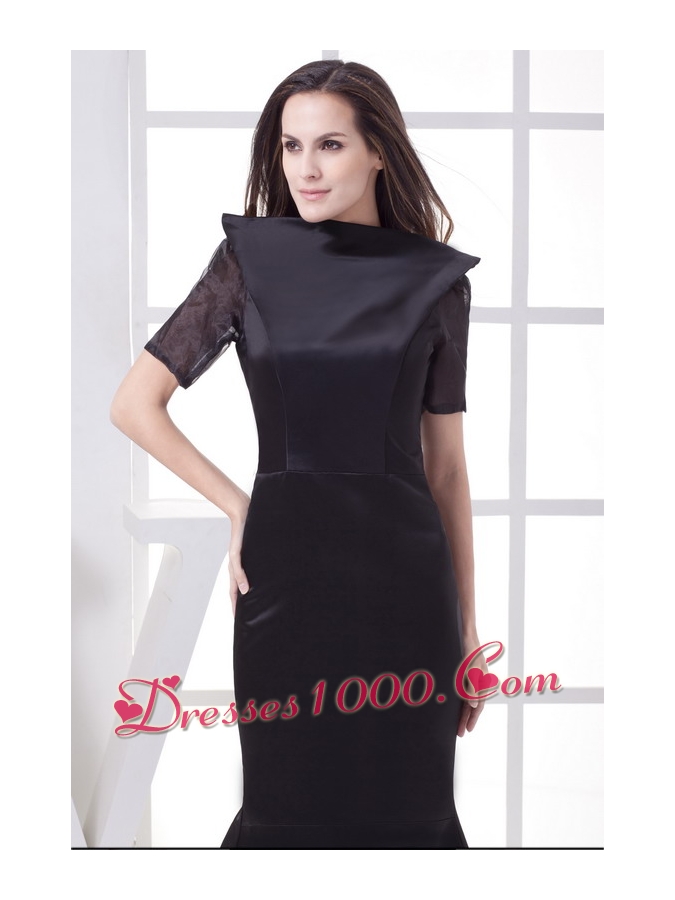 Black High-neck Short Sleeves Mermaid Chapel Train Mother of the Bride Dress